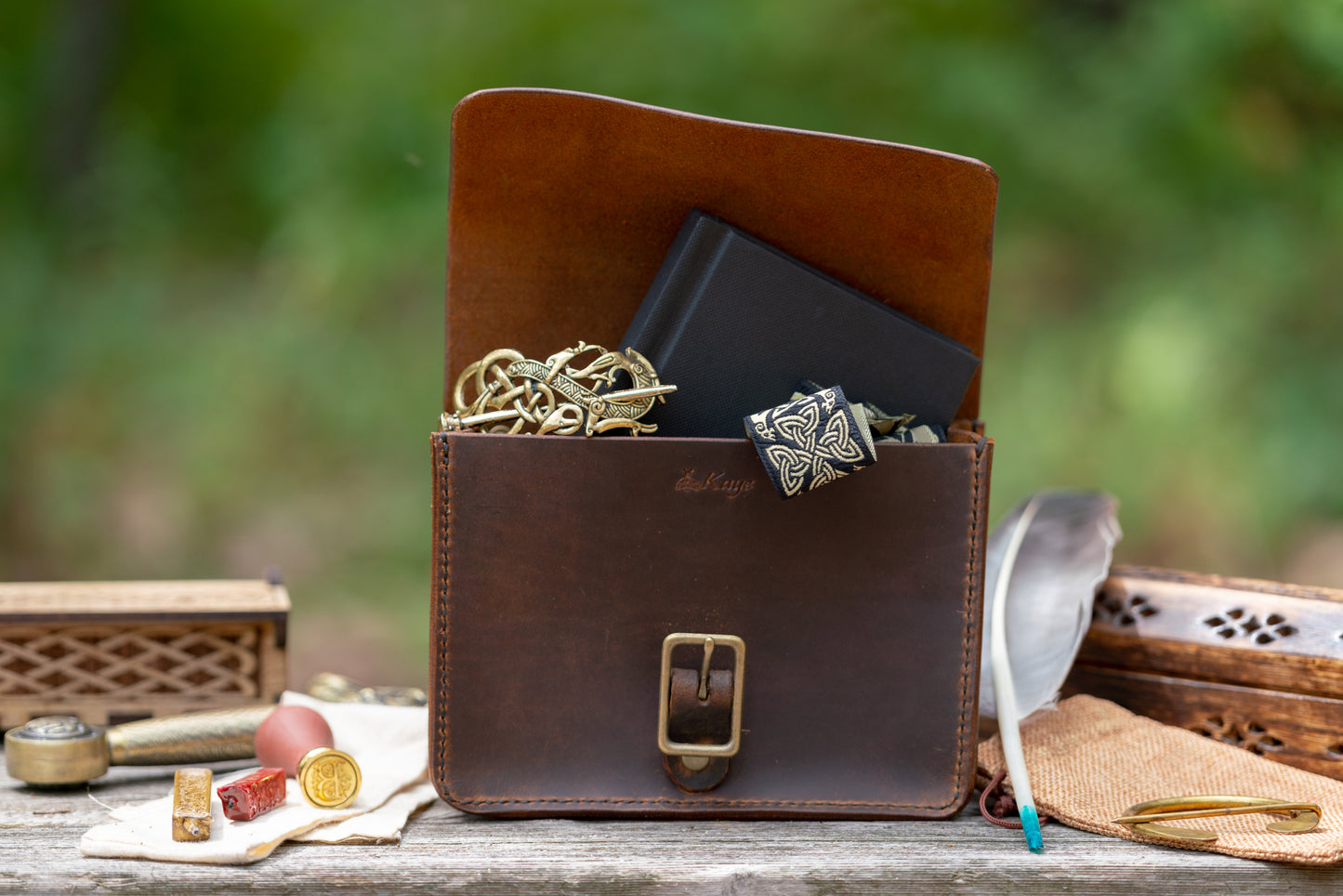 Adventures Pouch Medium
