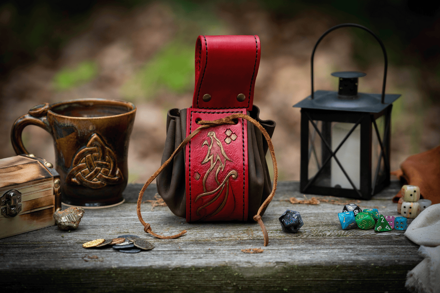 Wanders Pouch Dragon - Brass Painted Tooling